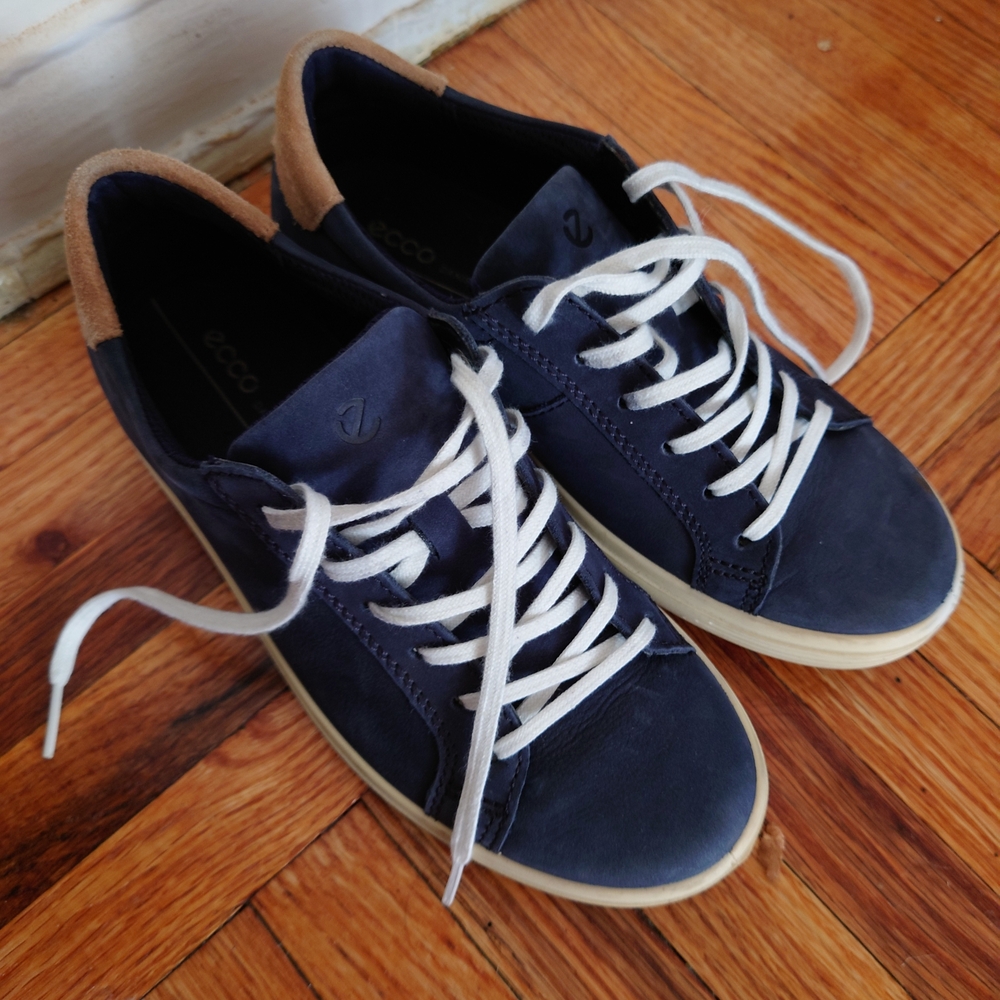 Ecco Navy Sneakers with White Laces